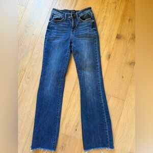 Judy Blue Dark Blue Boot Cut Raw Hem Jeans size 3/26